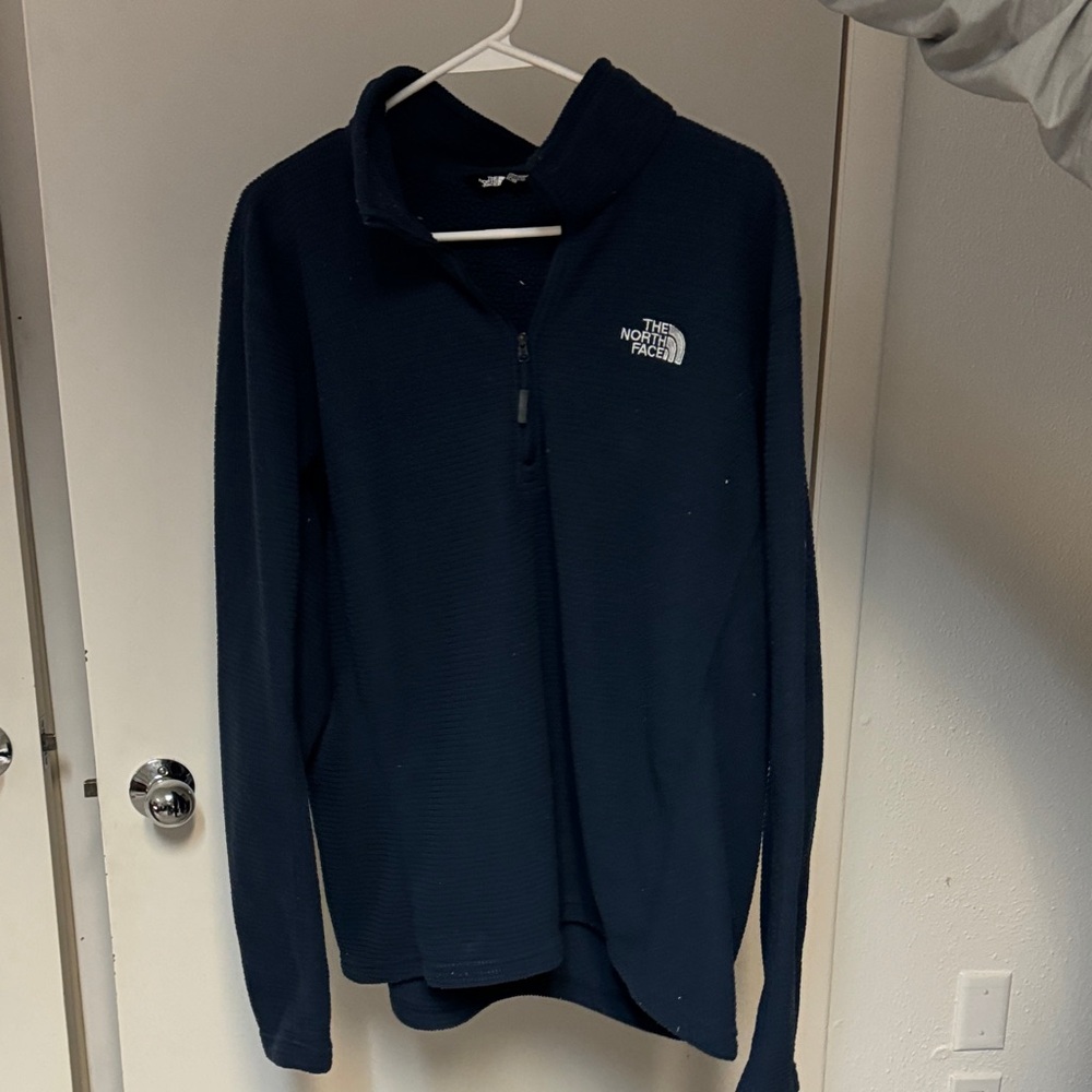 North Face Men's Dark Blue Quarter Zip